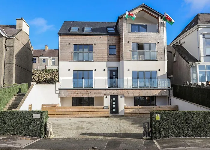 Bryn Min Manton Apartment