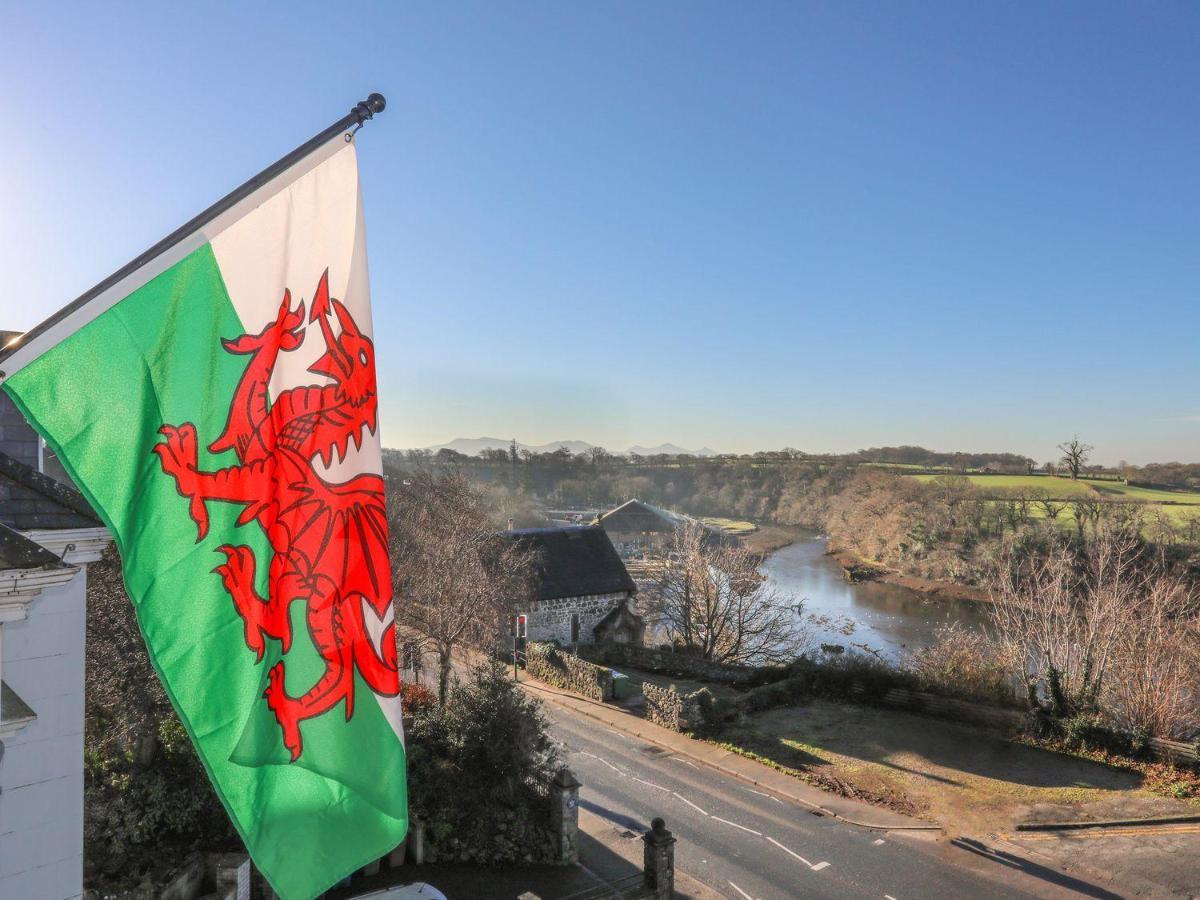 Bryn Min Manton Caernarfon